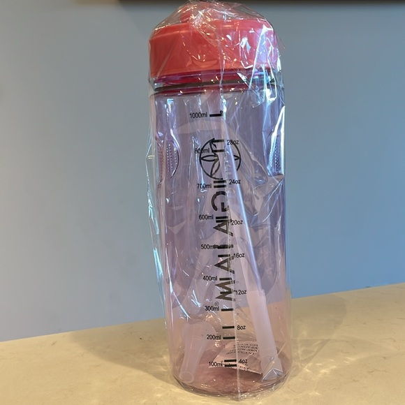 NEW GAIAM Pink Plastic Water Bottle (1000 ml) - Picture 2 of 7